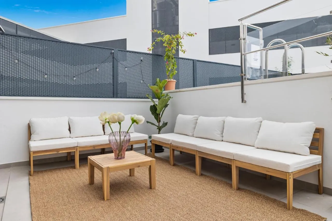 W4 Private Pool - Luxury Style Apartment Estepona