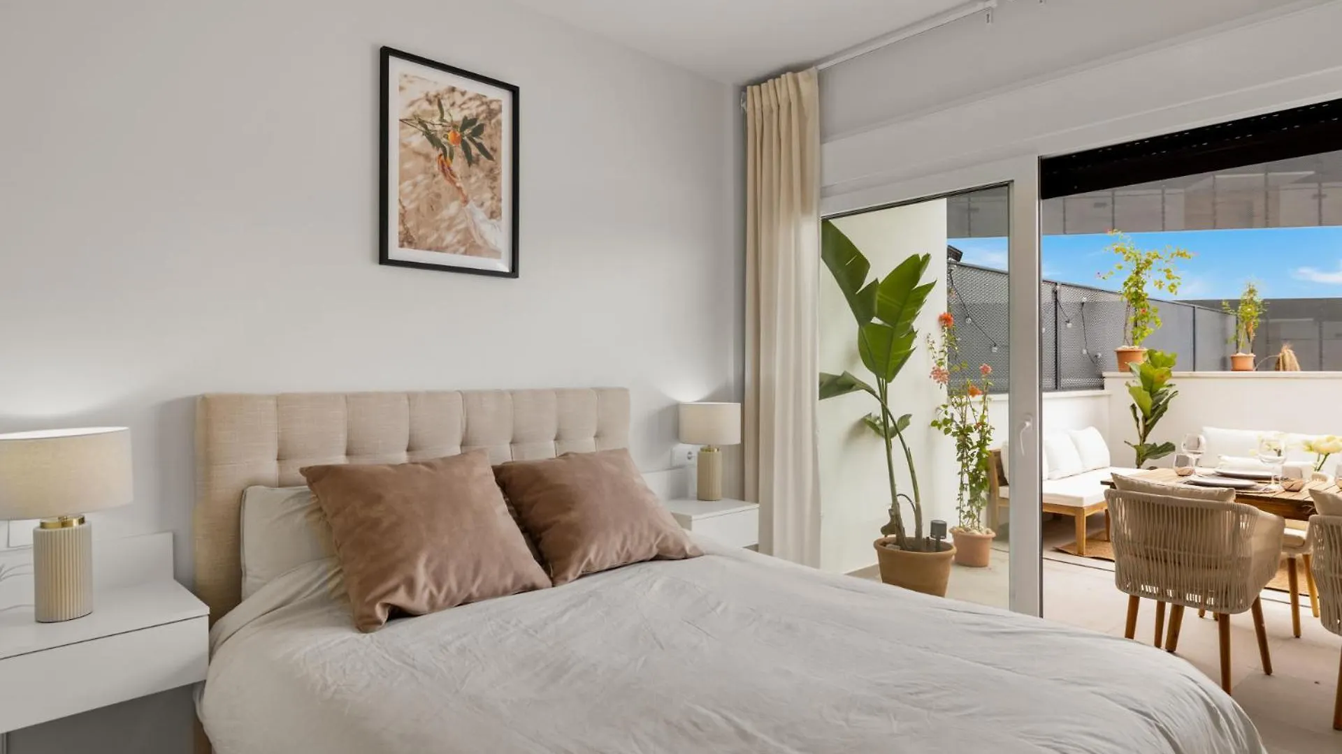 W4 Private Pool - Luxury Style Apartment Estepona 0*,  Španělsko