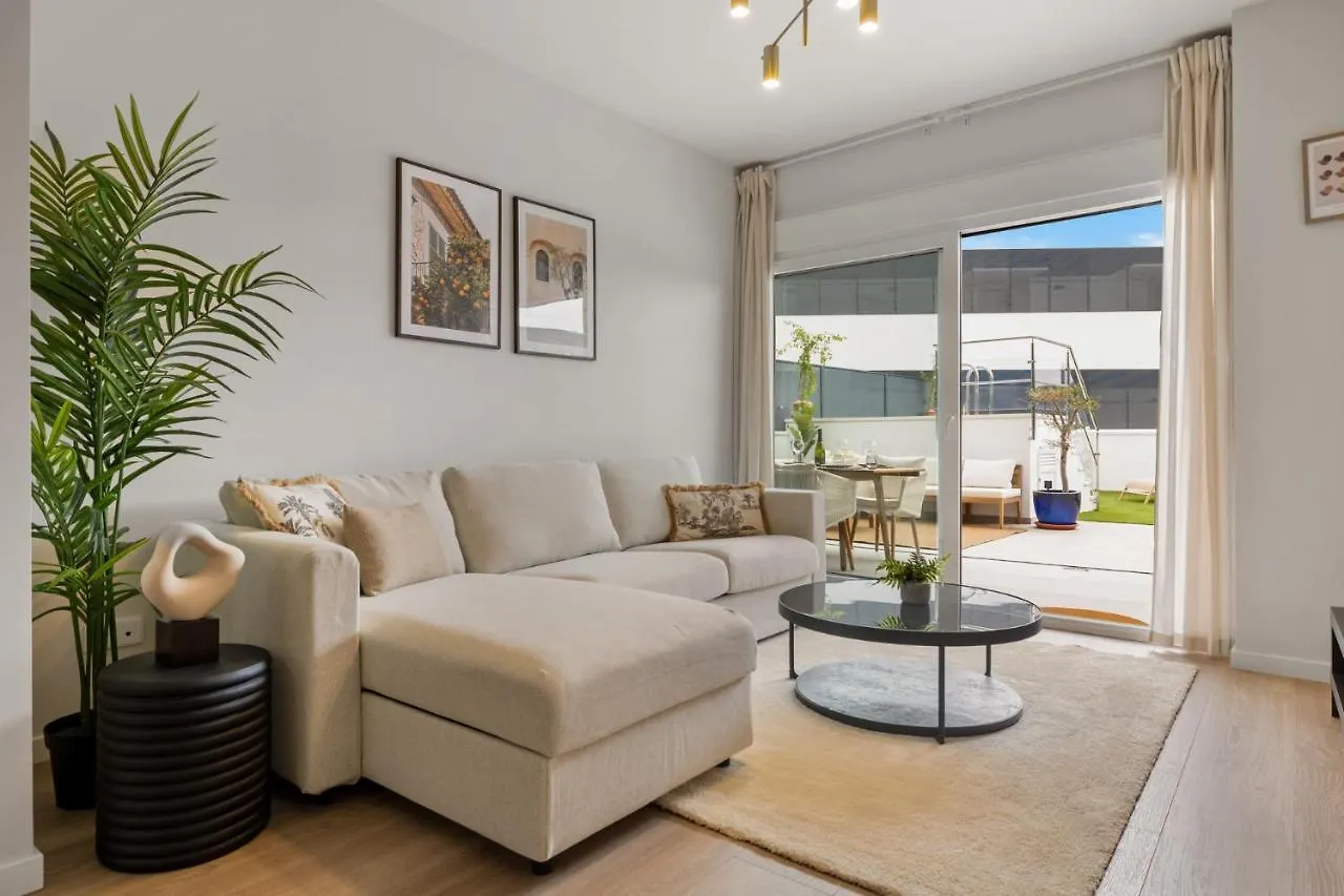 W4 Private Pool - Luxury Style Apartment Estepona