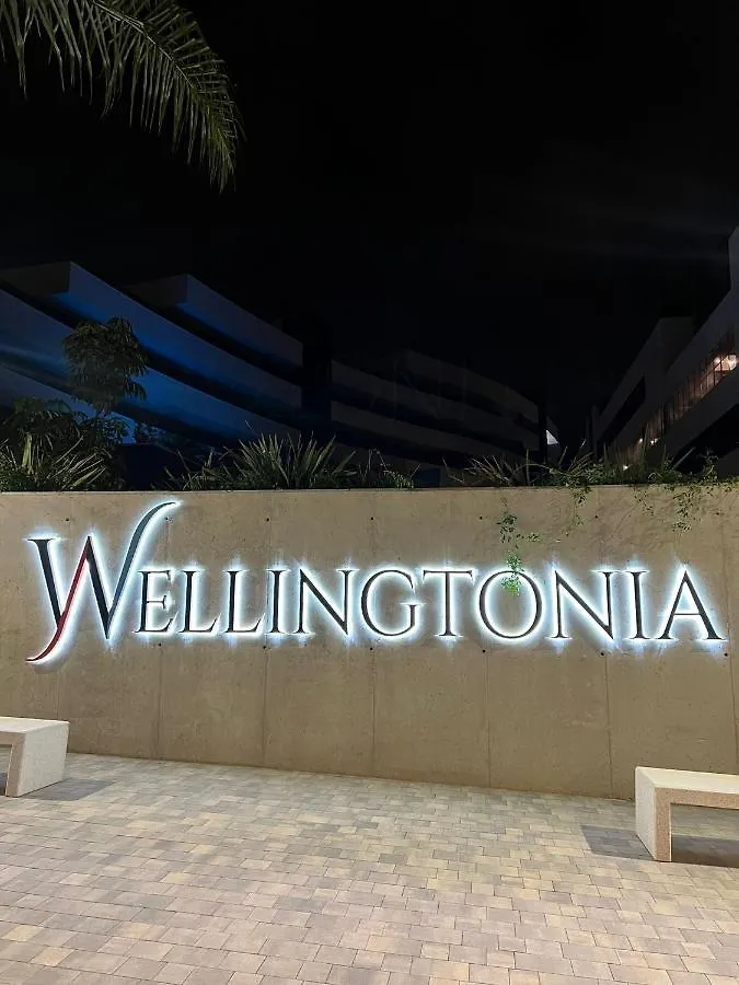 W4 Private Pool - Luxury Style Apartment Estepona