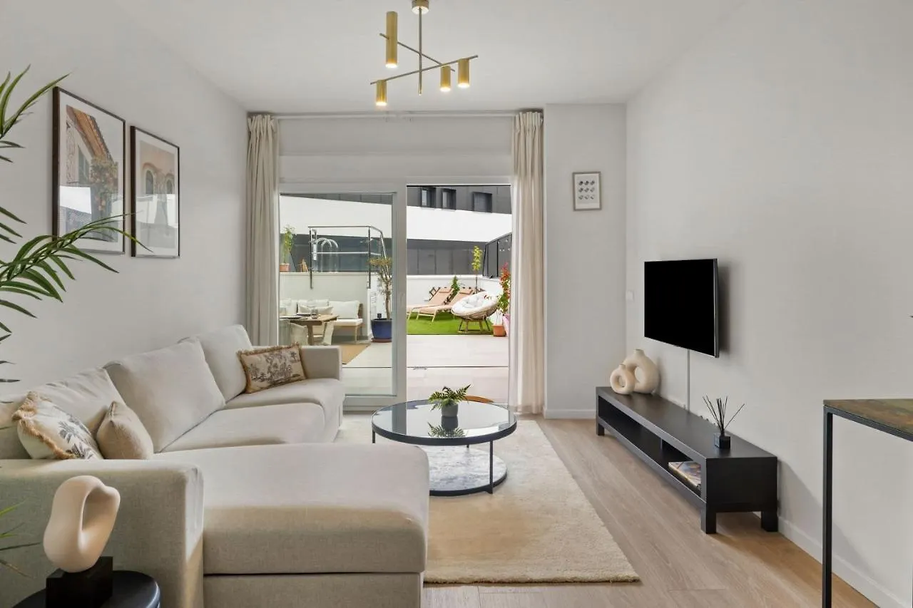 W4 Private Pool - Luxury Style Apartment Estepona
