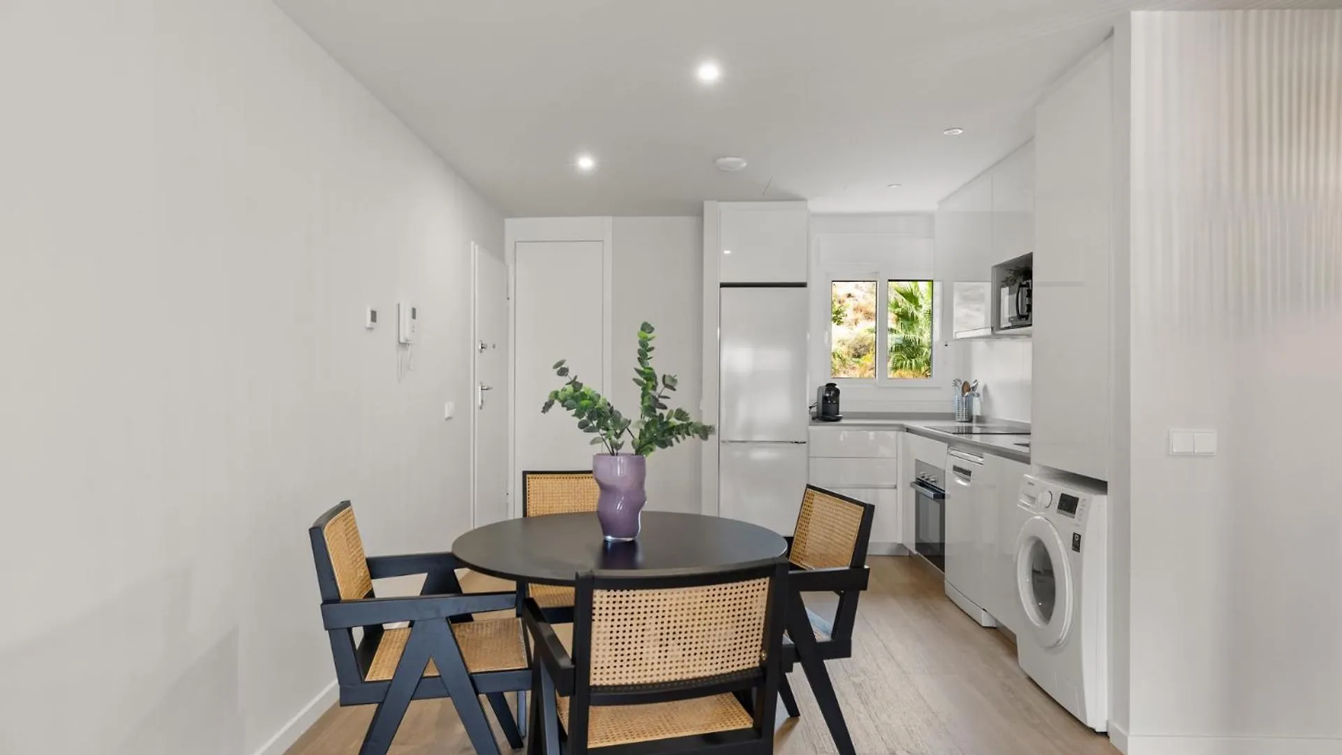 W4 Private Pool - Luxury Style Apartment Estepona